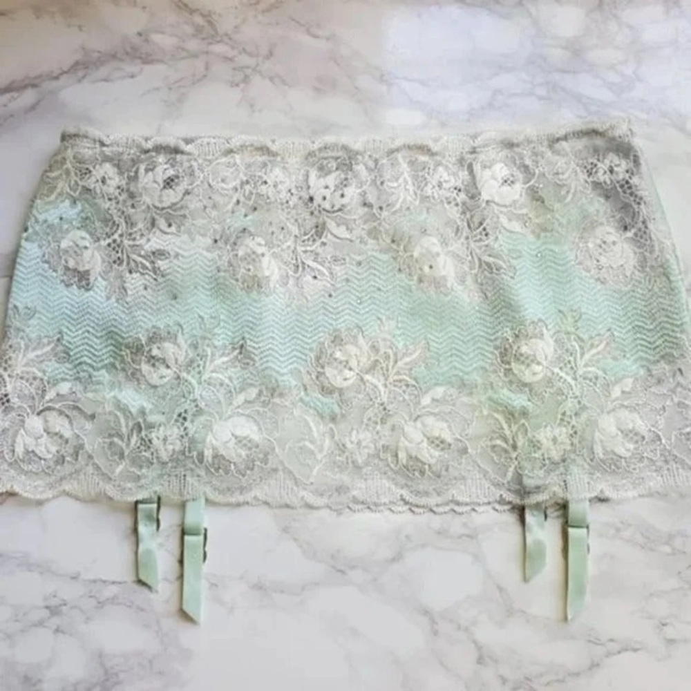 New Victoria's Secret Sexy Seduction Lace Thong Skirt Swarovski - Picture 7 of 10